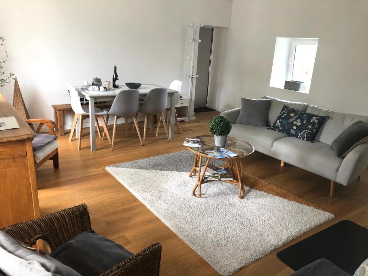 Appartement Les Escuries à Commes Extérieur photo